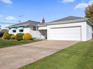 6361 Smith Rd, Brookpark, OH 44142