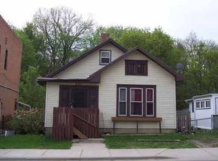 621 Main St, Henderson, MN 56044