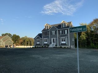 1 Fieldstone Ln, Billerica, MA 01821