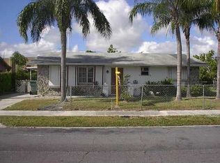 905 S Ridge St, Lake Worth, FL 33460