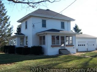 1445 E 700n Rd, Paxton, IL 60957