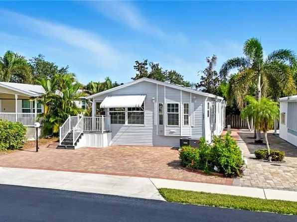 1041 Crystal Lake DR, NAPLES, FL 34120