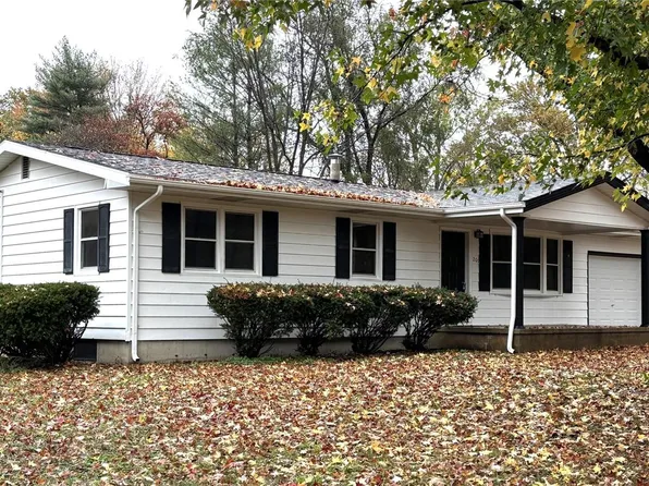 1201 E Main St, Greenville, IL 62246