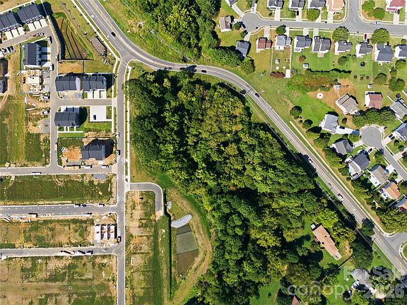 2nd image of 10416 Dan Caudle Rd