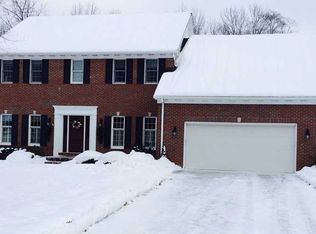 91 Old Hickory Ln, Grove City, PA 16127