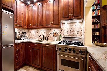 3rd image of 630 W End Ave APT 5