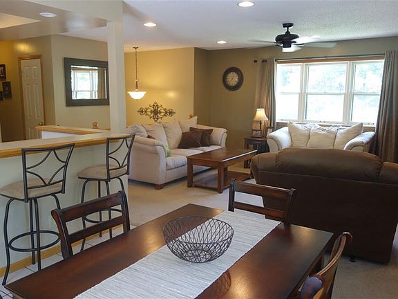 3rd image of 1728 Denholm Dr