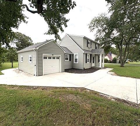 2nd image of 19 Brookfield Rd