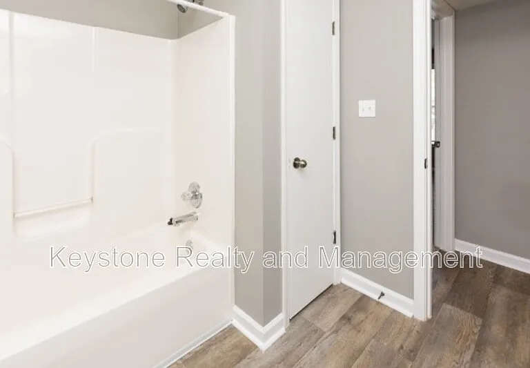 Royster Lane — Photo 127