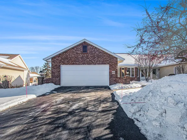 4350 Redbush Dr SW, Grandville, MI 49418