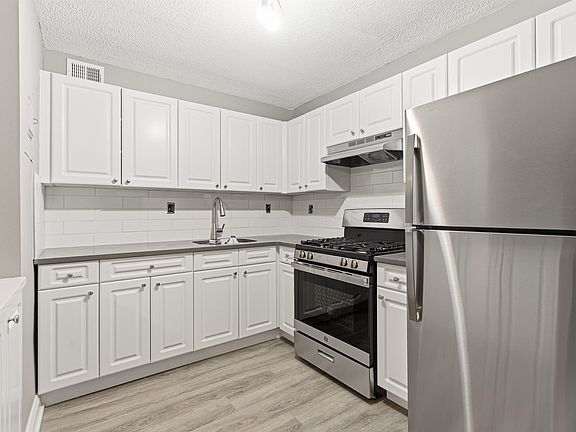 2nd image of 5601 Boulevard East #18F