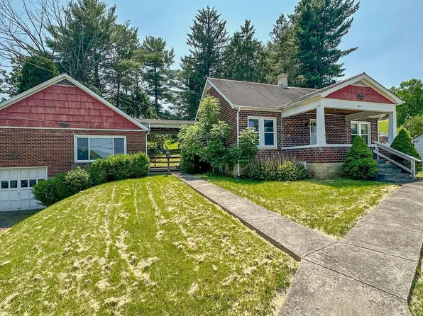 949 Mohican Ave, Logan, OH 43138