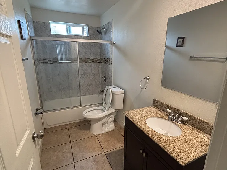 616 E 84th Pl #616 — Photo 8