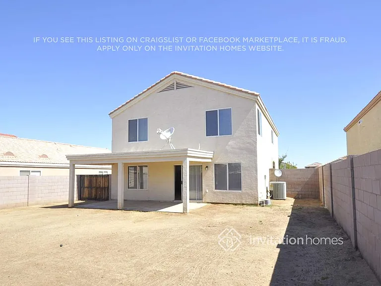 11967 W Holly St — Photo 8