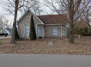 386 S 1st St, Scottsburg, IN