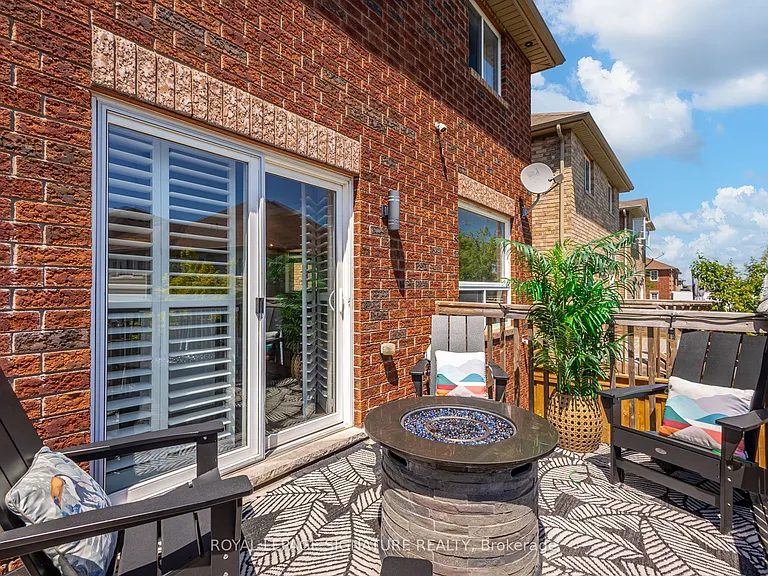 2136 Galloway St #UPPER — Photo 34