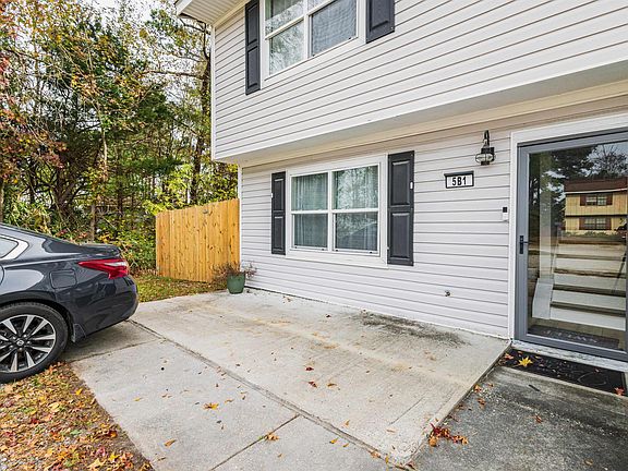 2nd image of 1608 Fawn Vista Dr. N #5B1