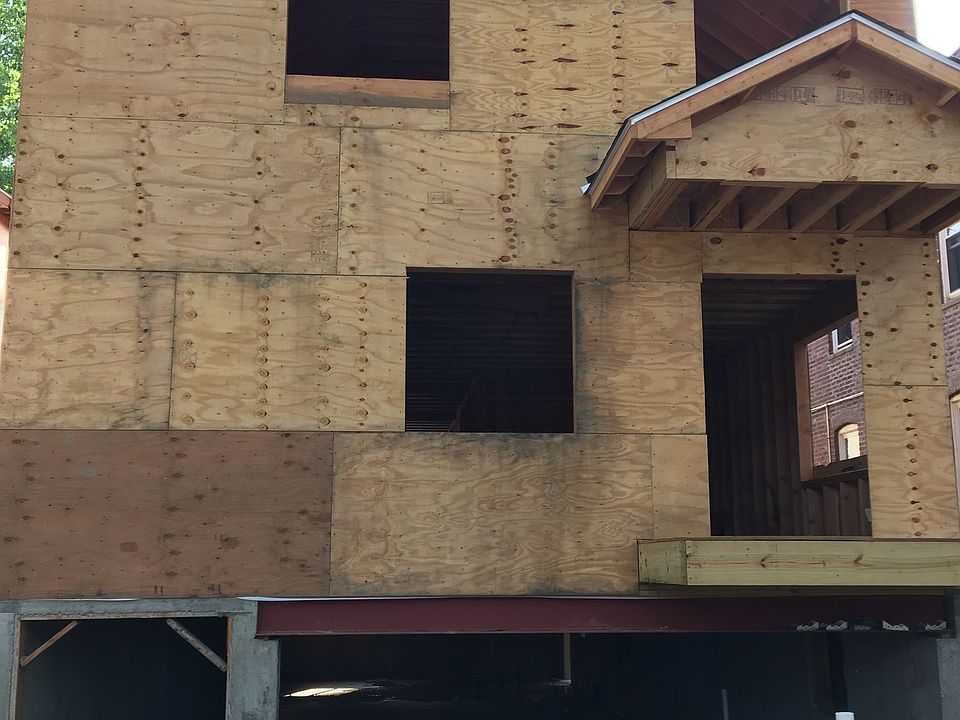 1st image of 549 S 11th Ave