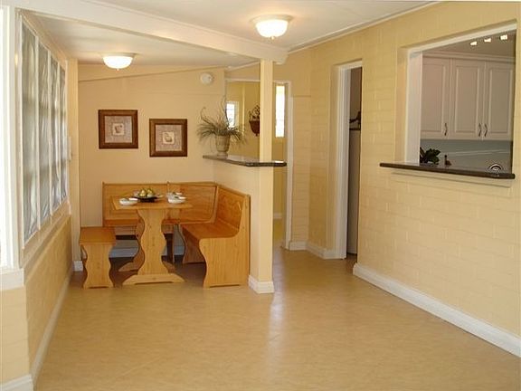 Breakfast Nook