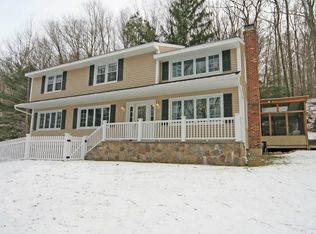 46 Mimosa Cir, Ridgefield, CT 06877