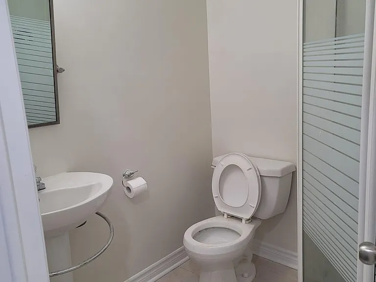 4 Devonsleigh Dr — Photo 13