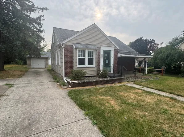 2916 Greeley Ave, Erie, PA 16506