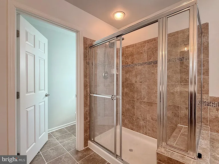 3429 Linden Grove Dr — Photo 47