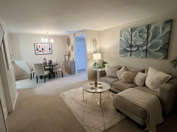 1236 Walker Ave APT 212, Walnut Creek, CA 94596