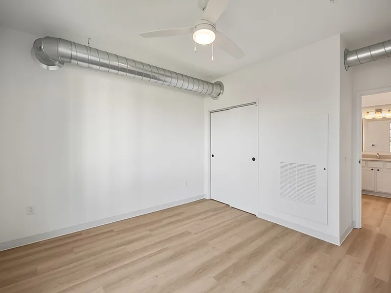 West Light Apartments - Brand New — Photo 153