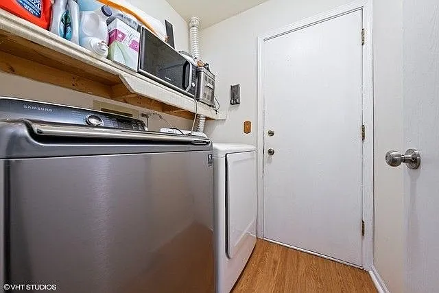 839 N Center St — Photo 3