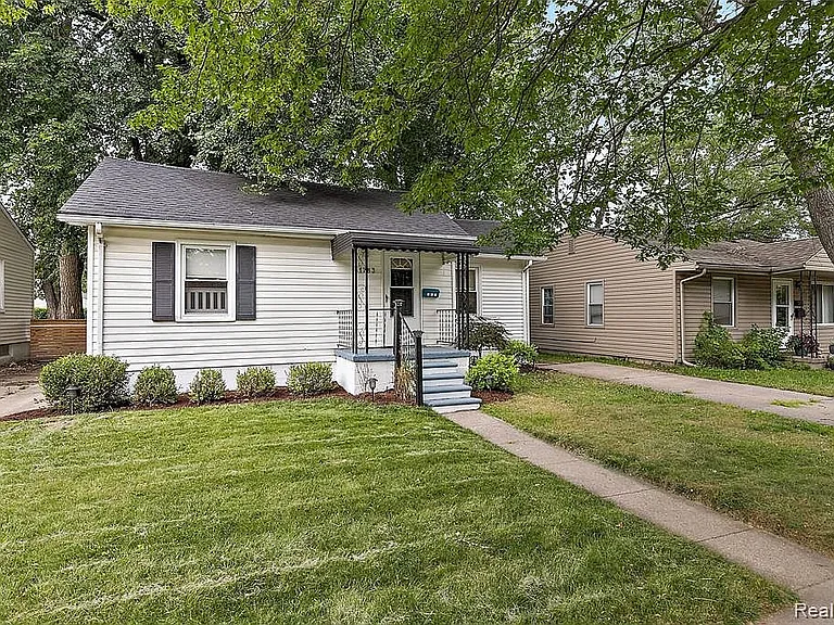 1783 E Marshall St — Photo 21