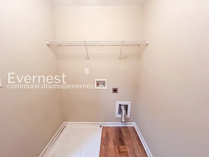 1722 Coleville Oak Ln — Photo 16