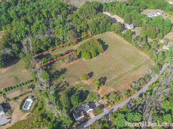 412 Middle St, West Newbury, MA 01985