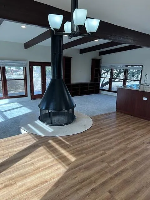 546 Black Bear Loop NE — Photo 4