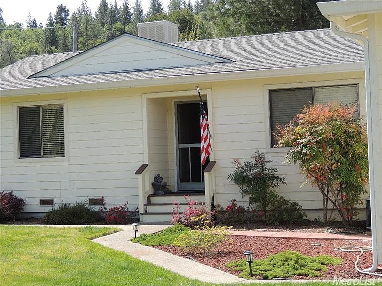 1st image of 24505 Camelia Way