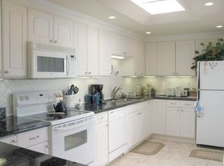 3457 Golden Rain Rd APT 3, Walnut Creek, CA 94595