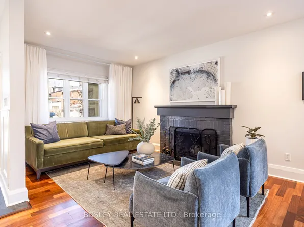 65 Benson Ave, Toronto, ON M6G 2H7