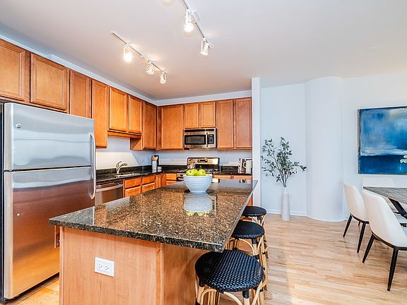 5th image of 1255 S State St Unit 1508