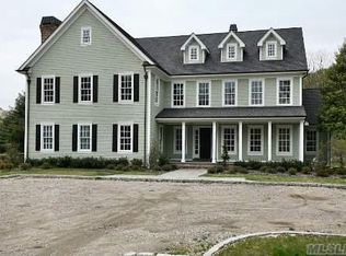 101 Goose Hill Rd, Cold Spring Harbor, NY 11724