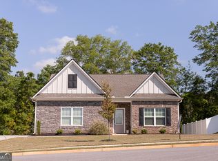 514 Meadows Farm Dr, Monroe, GA 30655