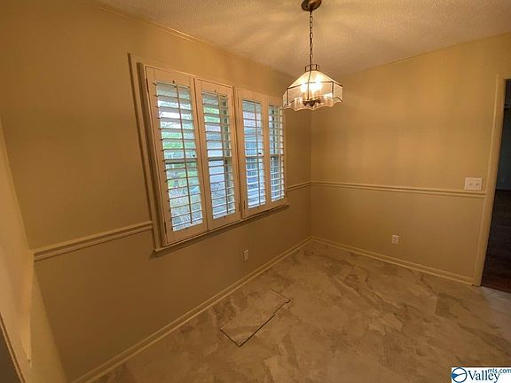 4th image of 304 Copeland Dr