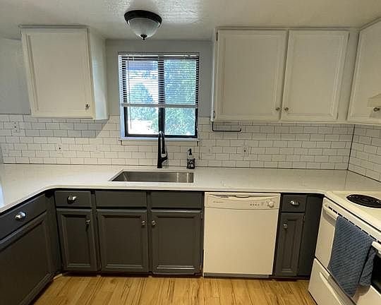 3rd image of 7265 S 1950 E APT 21