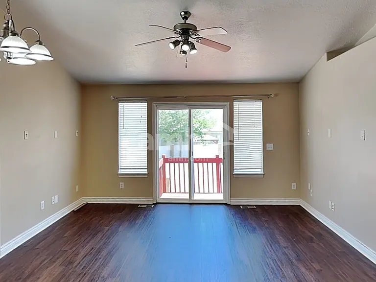 8553 S 6430 W — Photo 5