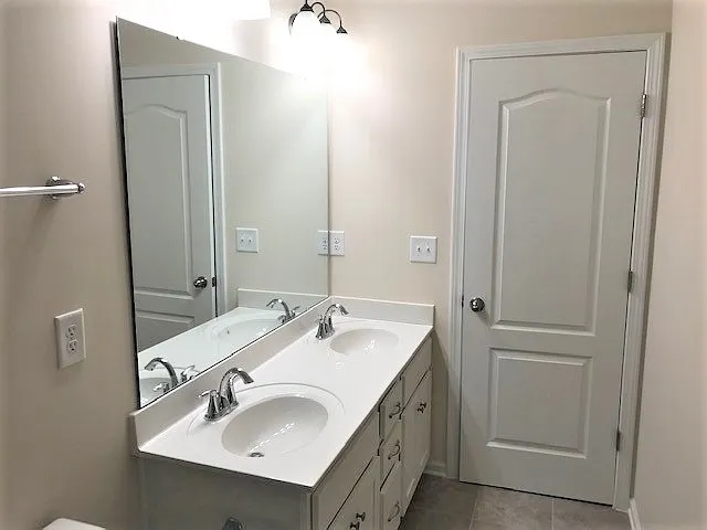 246 Kennerly Ave — Photo 12