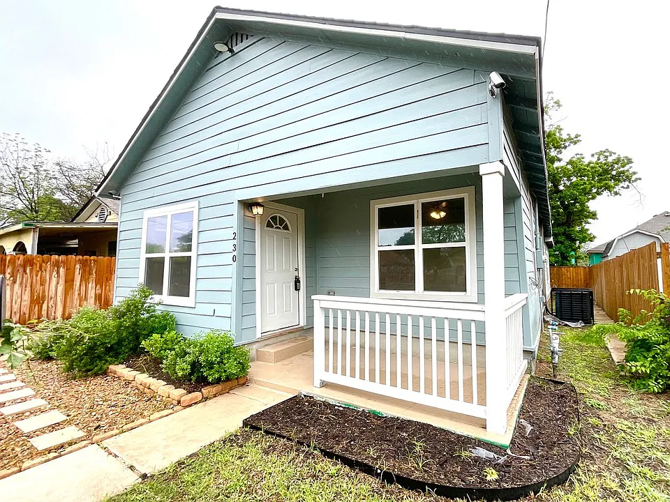 230 Micklejohn St