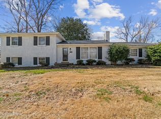 10106 Stonestreet Rd, Louisville, KY 40272