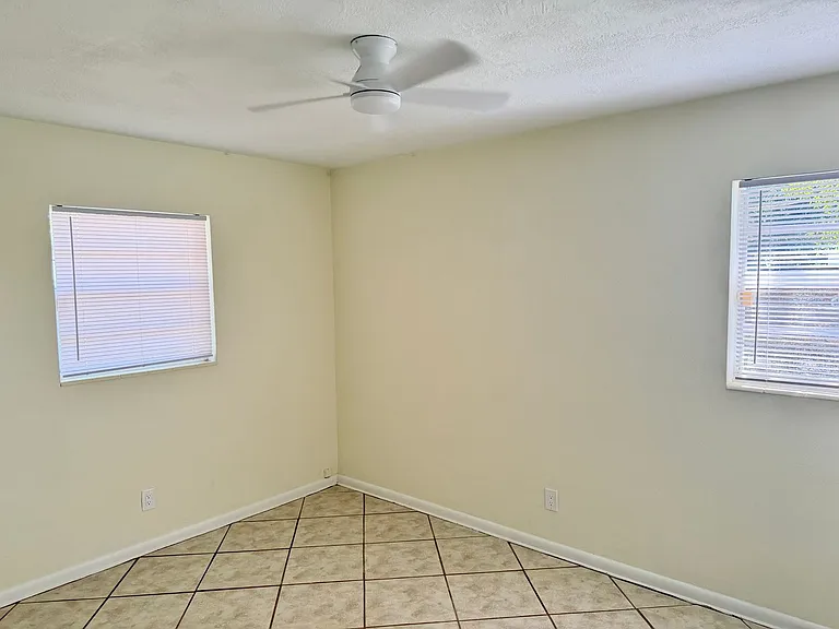 4009 W Wyoming Ave — Photo 15