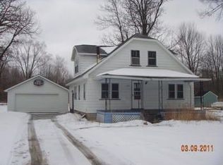 122 N Meridian Rd, Midland, MI 48640