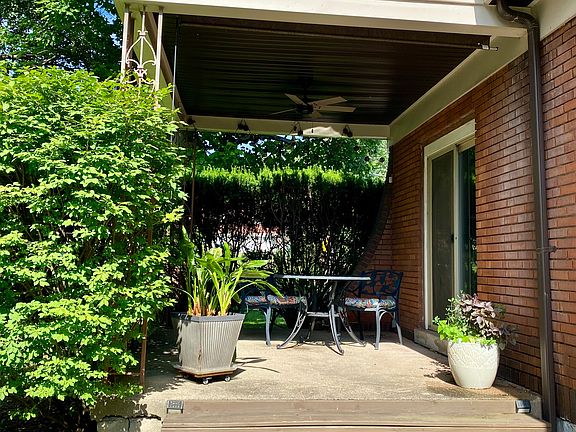 2nd image of 3503 Saint Martins Pl #1