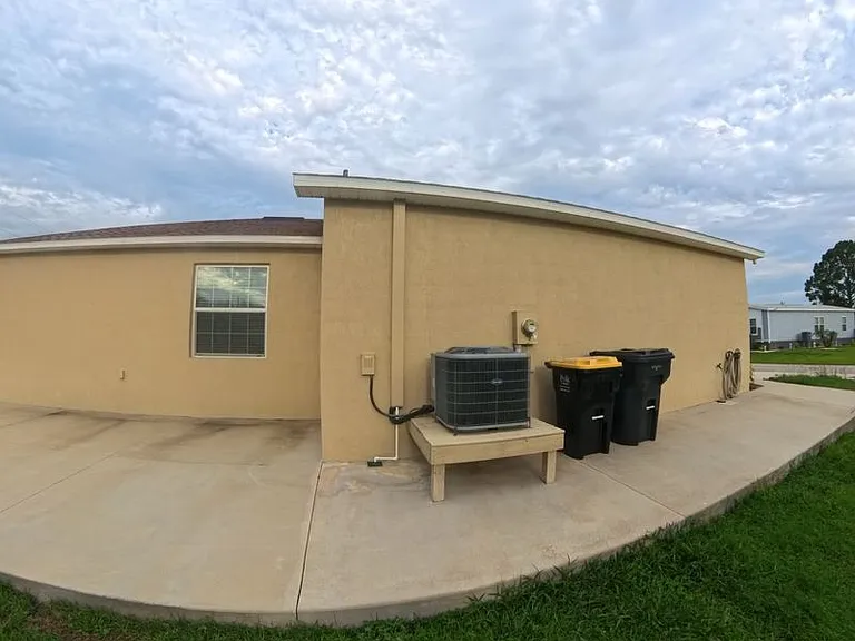 25283 Canterbury Dr — Photo 9